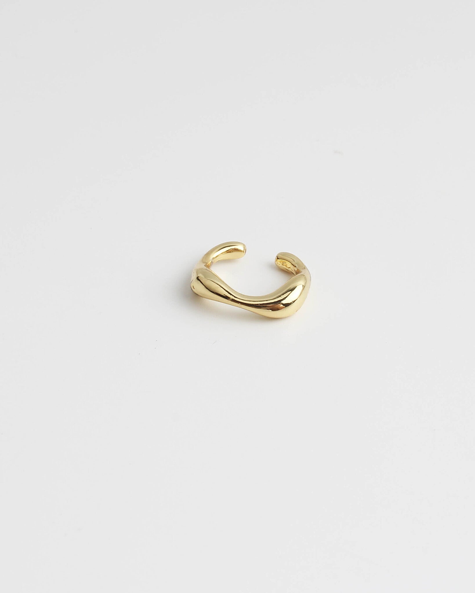 Adriana_Earcuff_Goud_Productfoto